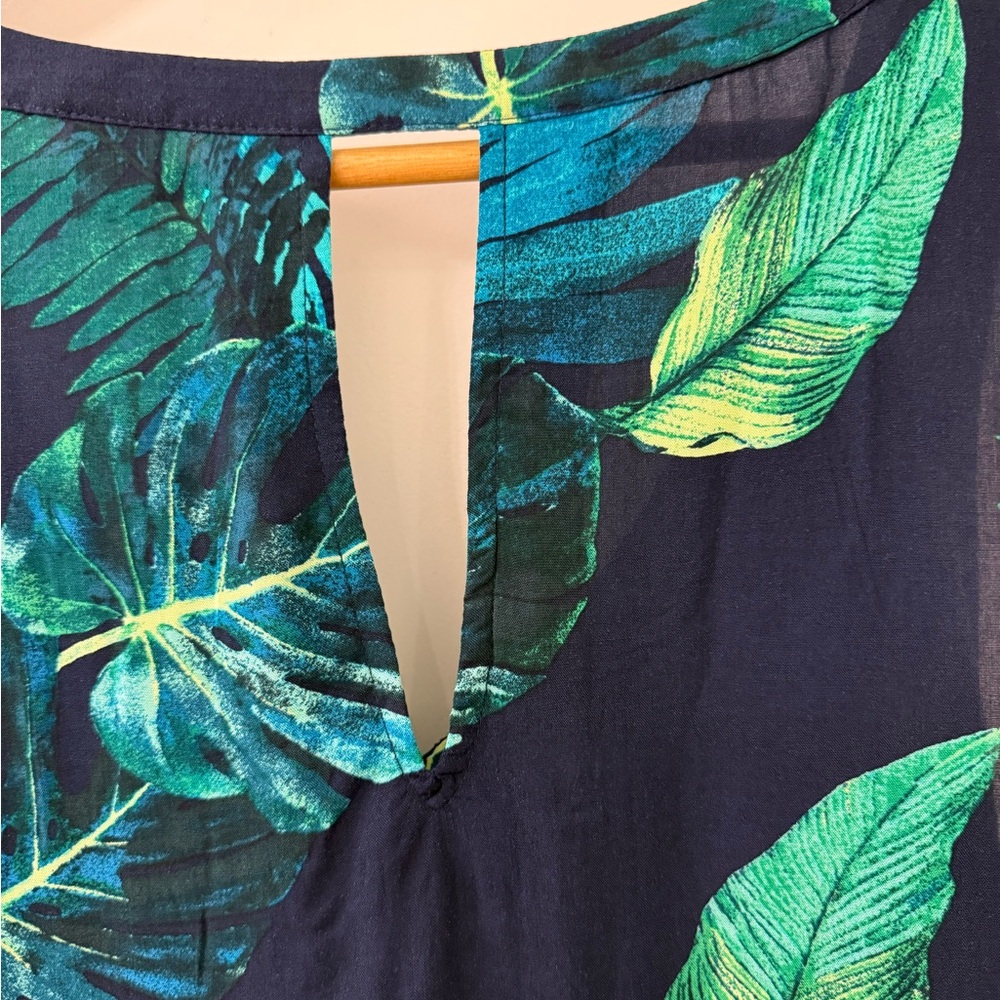 Old Navy Blue and Green Tropical Print Top - Picture 3 of 8